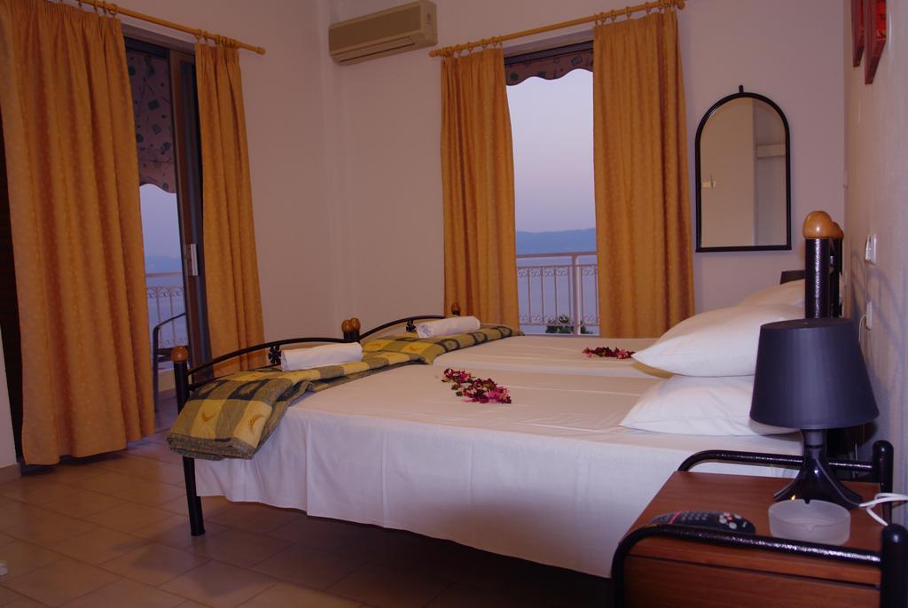 Rodon Hotel Loutra Edipsou  Ngoại thất bức ảnh